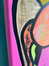 Load image into Gallery viewer, Quantum Pink Queen