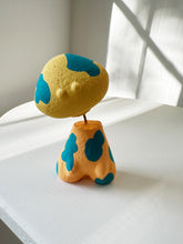 Load image into Gallery viewer, C1P SCULPTURE ZEBA #20
