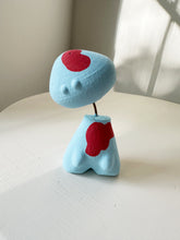 Load image into Gallery viewer, C1P SCULPTURE JAY #36
