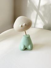 Load image into Gallery viewer, C1P SCULPTURE POO #7

