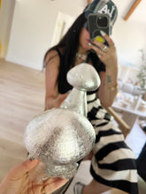 Load image into Gallery viewer, SILVER C1P SCULPTURE
