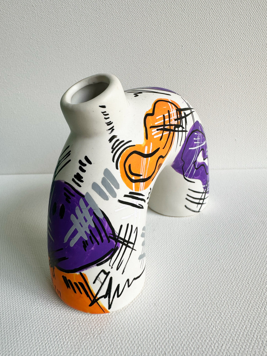 C1P Crescent Vase